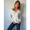 Svetřík s krajkou na knoflíky bílá