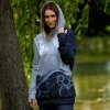 902019 5 dámská mikina ELIS bez kapsy vzor černé bublinky NEW mockup pozadí PŘEDNÍ