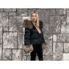 Krátka perová bunda s mývalom Natural Raccoon DeLuxe