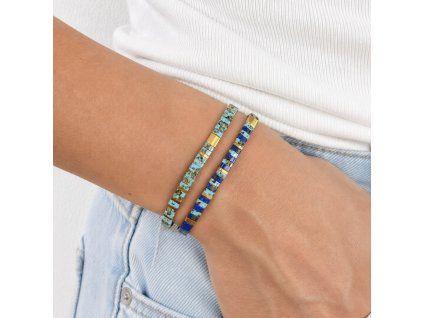 0022 blue jeans square