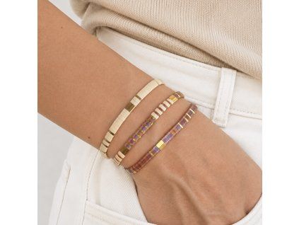 0001 white jeans square