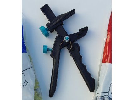 Kleště pro nivelační systém (PLAST)