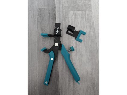 Kleště pro nivelační systémy (KOVOPLAST)