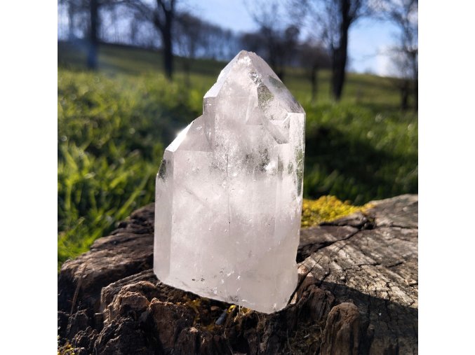 Katedrálový krystal křišťálu - přírodní surový křišťál