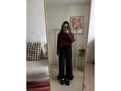 Manšestrové černé kalhoty s volanem