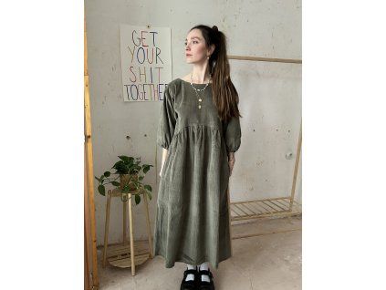 Zelené manšestrové šaty