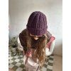 Vlněná bordó čepice