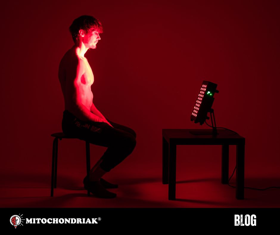 Red light therapy for facial rosacea using a Mitochondriak infrared panel