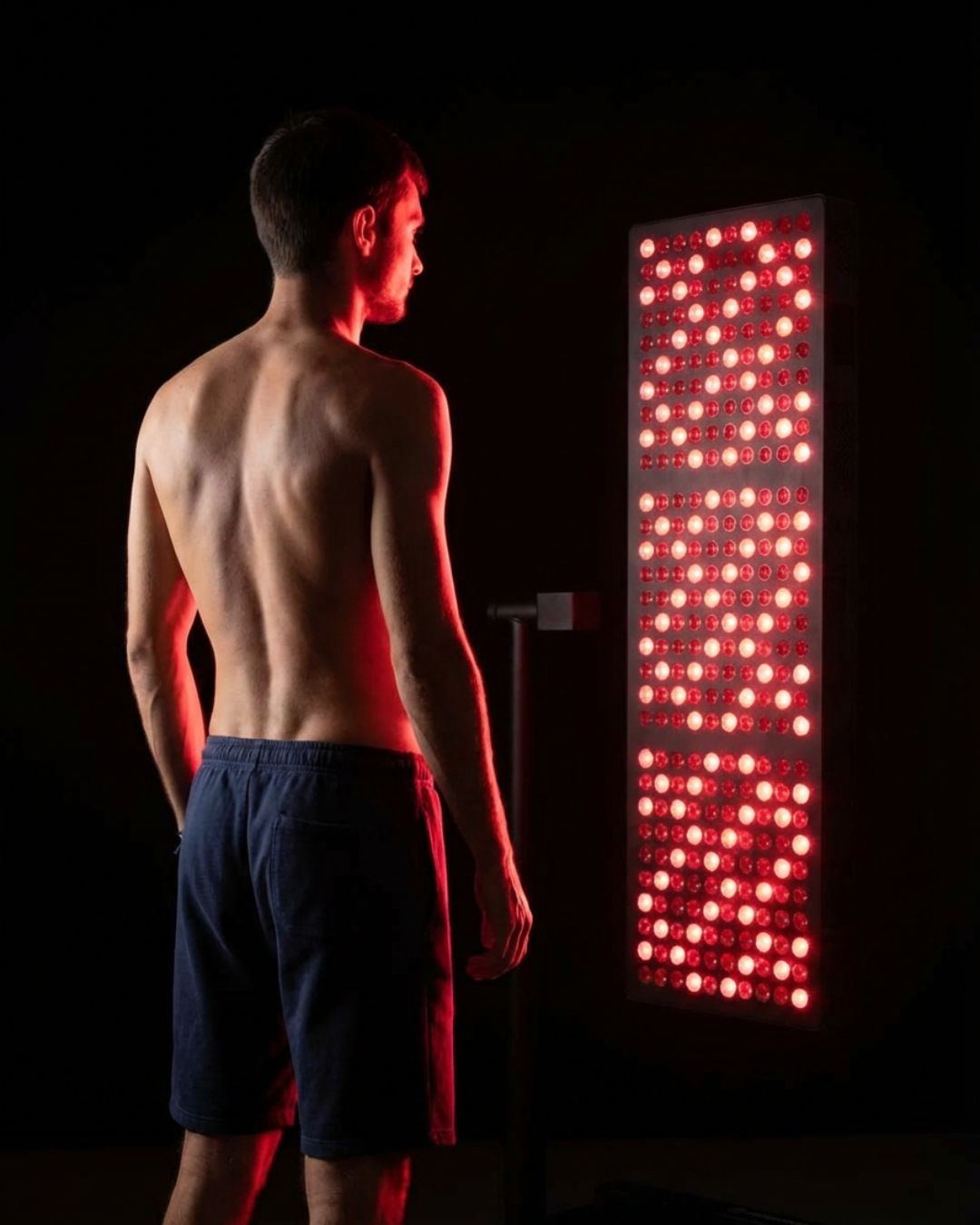 Mitochondriak infrared panel for muscle recovery after training