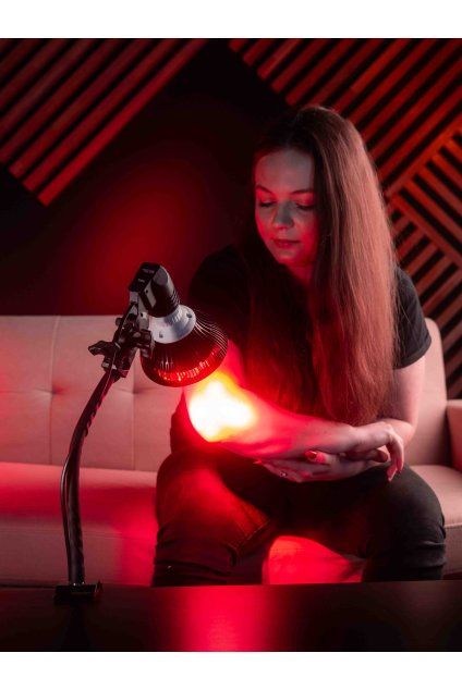 mitochondriak red nir therapy bulb woman local chest session vertical
