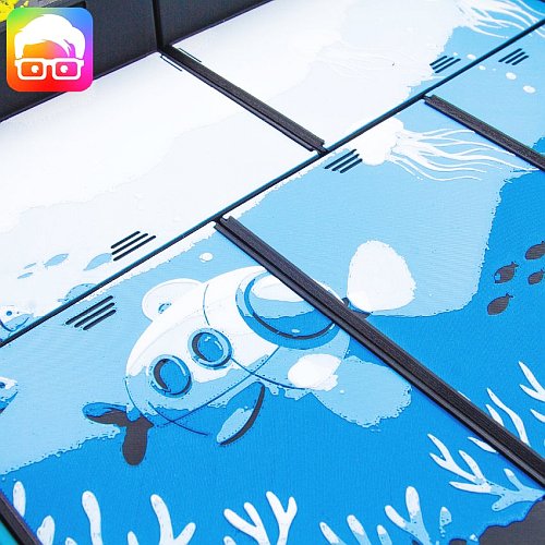 Různé barevné varianty insertu pro Endeavor: Hlubiny moří