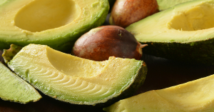 VÍTE JAK V OBCHODĚ VYBRAT DOKONALÉ AVOKÁDO?