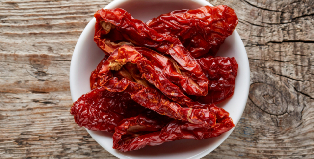 Jak sušit rajčata a uchovat si chuť léta