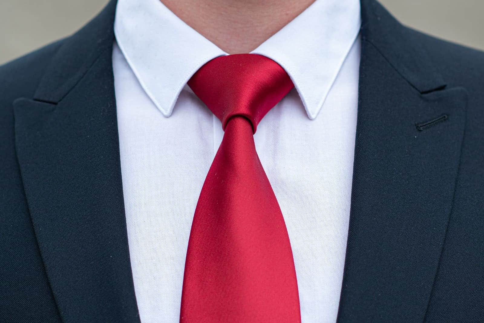 Jak uvázat kravatu - tipy a triky