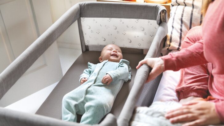 Jak vybrat dětské postýlky a cestovní postýlky