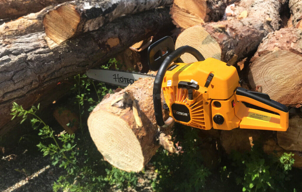 Jak vybrat motorovou pilu: Průvodce výběrem a důležité rady