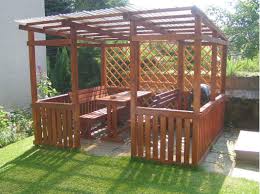 Jak vybrat zahradní pergoly