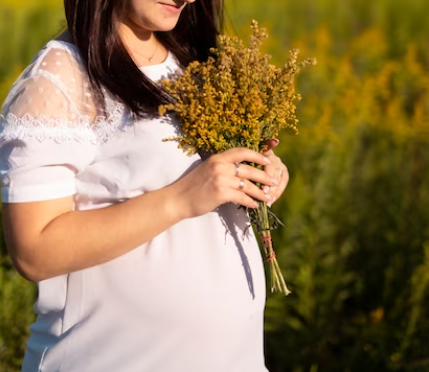 Jaké bylinky jsou vhodné a bezpečné během těhotenství
