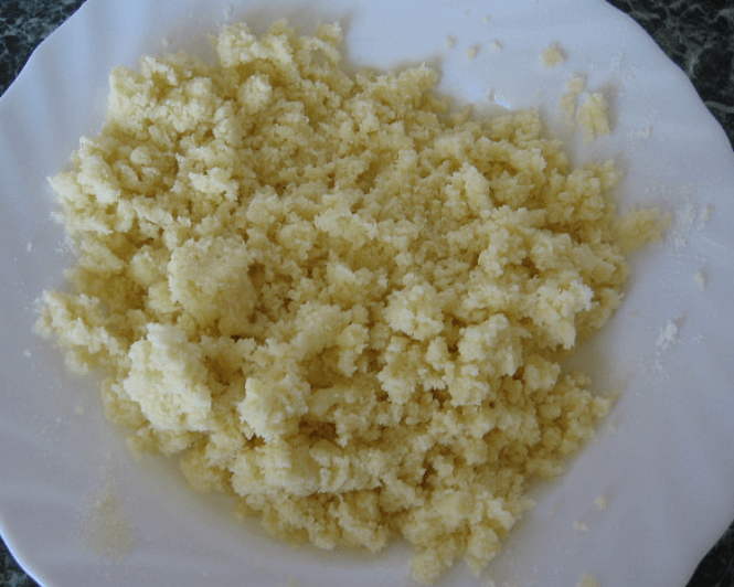 Jak udělat perfektní drobenku pro vaše koláče