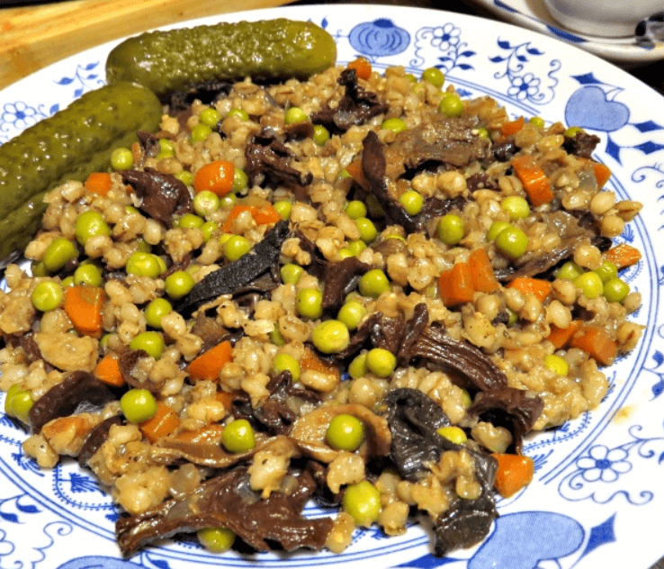 Co je krupeto: Český pokrm s ječnými kroupami a houbami