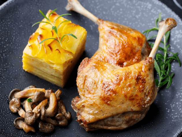 Co je konfitování: Umění vaření v oleji nebo tuku