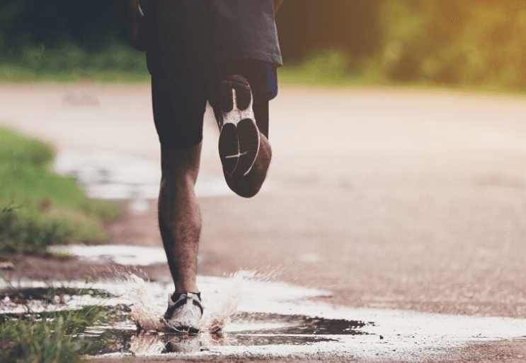 Jak začít běhat po čtyřicítce: Tipy a rady