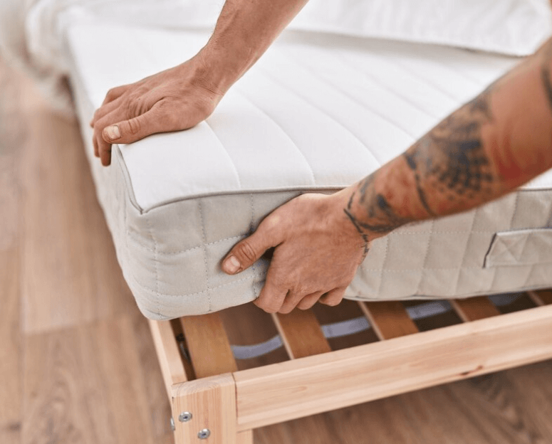 Jak vybrat matraci z paměťové pěny
