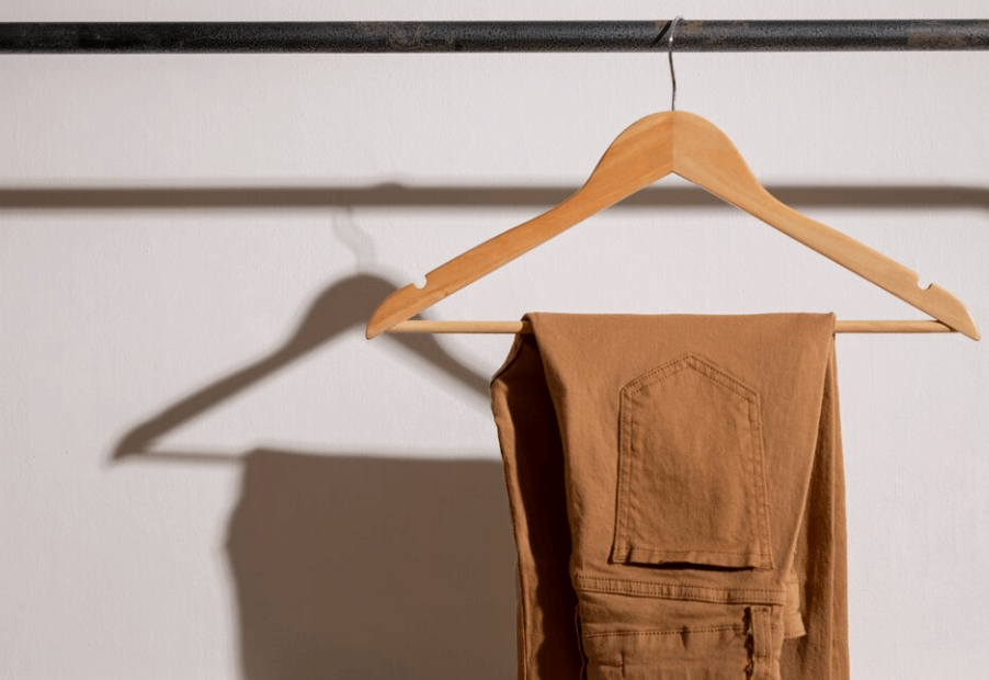 Jak vybrat věšáky na oblečení