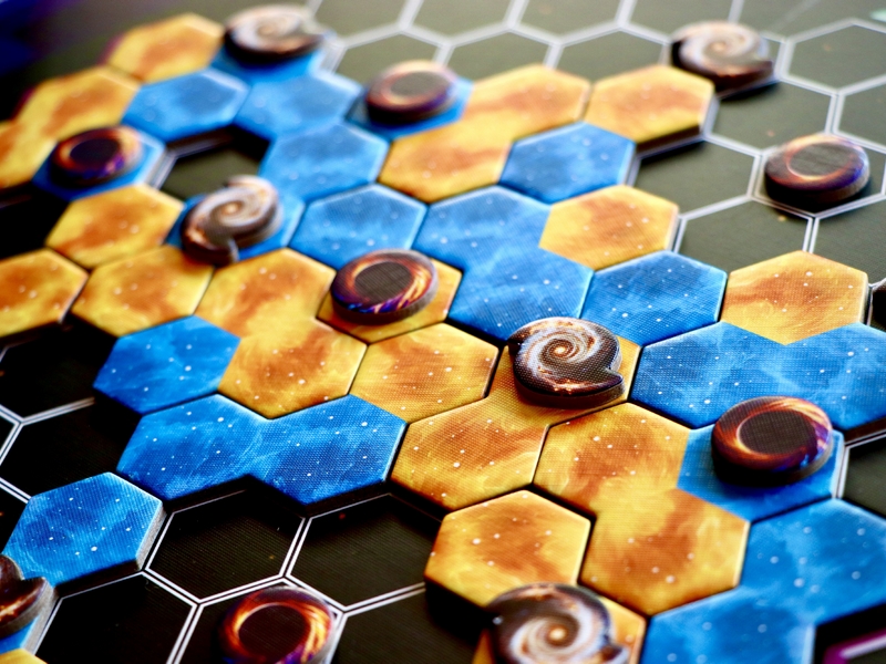 Recenze deskové hry: Orion Duel