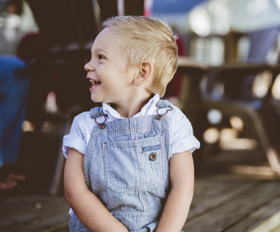 Jak naučit děti používat nočník/záchod: Tipy pro rodiče