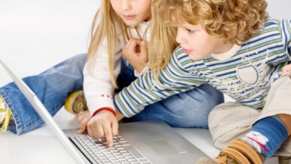 hračky a hry pro děti při logopedii