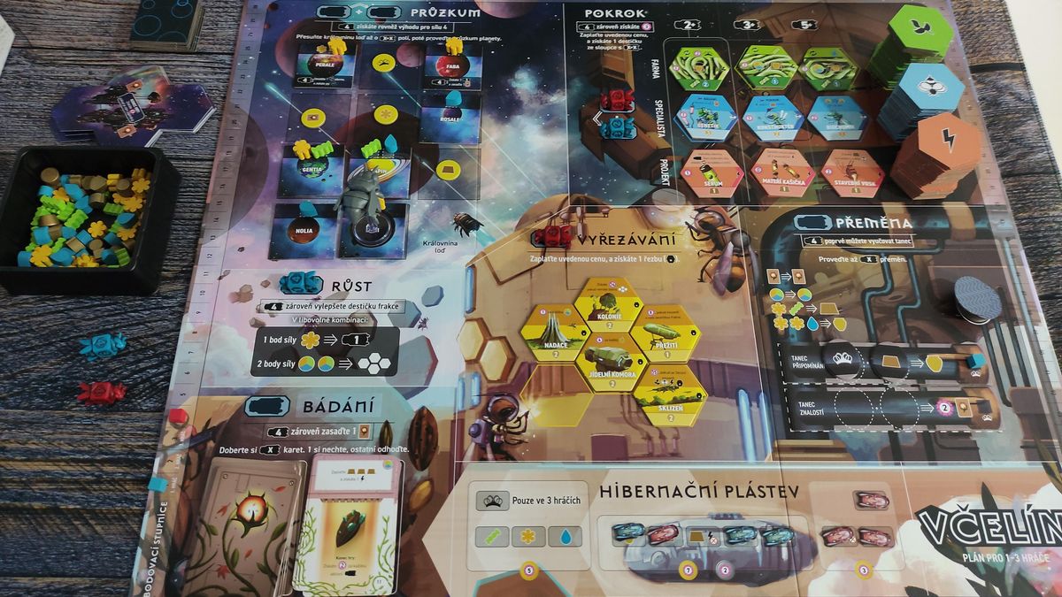 Desková hra Včelín