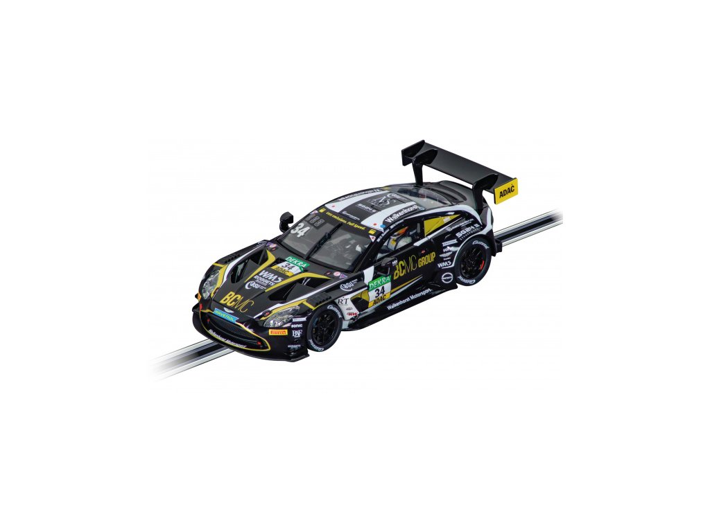 Auto Carrera D132 - 32070 Aston Martin Vantage AMR