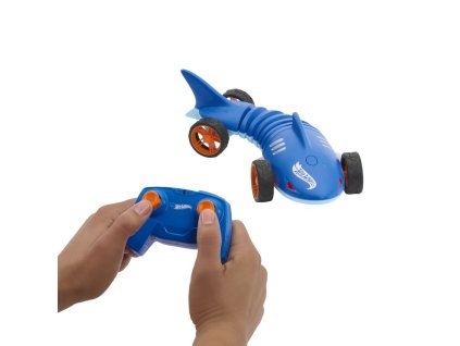 Hot Wheels RC SHARK SPEEDER 1:15