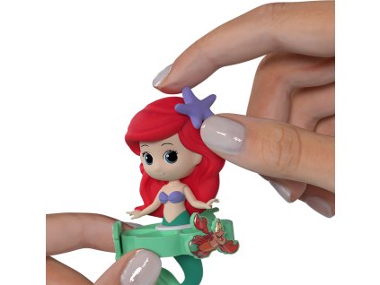 DISNEY Neposedná panenka ARIEL