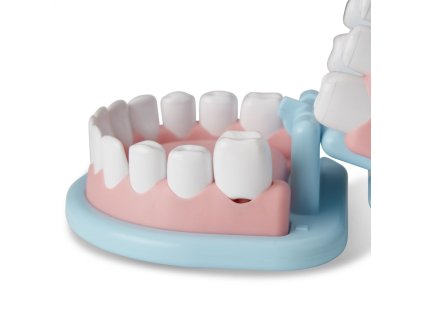 MELISSA & DOUG ZUBÁR