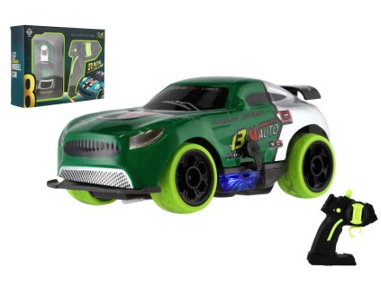 Auto RC závodní 2,4GHz plast 12cm na baterie se světlem zelené v krabici 23x17x5,5cm