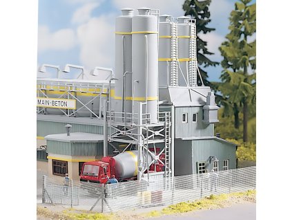 Piko Authentic Edition Vedlejší budova se zásobníky betonárny - 61131