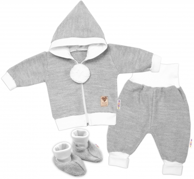 Baby Nellys 3-dílná souprava Hand made, pletený kabátek, kalhoty a botičky, šedá Velikost koj. oblečení: 68 (3-6m)