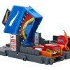MATTEL HOT WHEELS City Zábava ve městě herní set s autíčkem 2 druhy