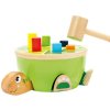 BINO DŘEVO Baby zatloukačka želva set 6 kolíků s kladívkem
