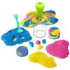 SPIN MASTER Kinetic Sand Kelímková sada magický písek s nástroji a formičkami