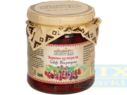 Dřínky s peckami v cukrovém sirupu