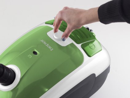 4272 1 beper 50921 sackovy vysavac 700w hepa