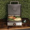 Stolní plynový gril Blackstone 17" Griddle s nerezovým panelem a víkem