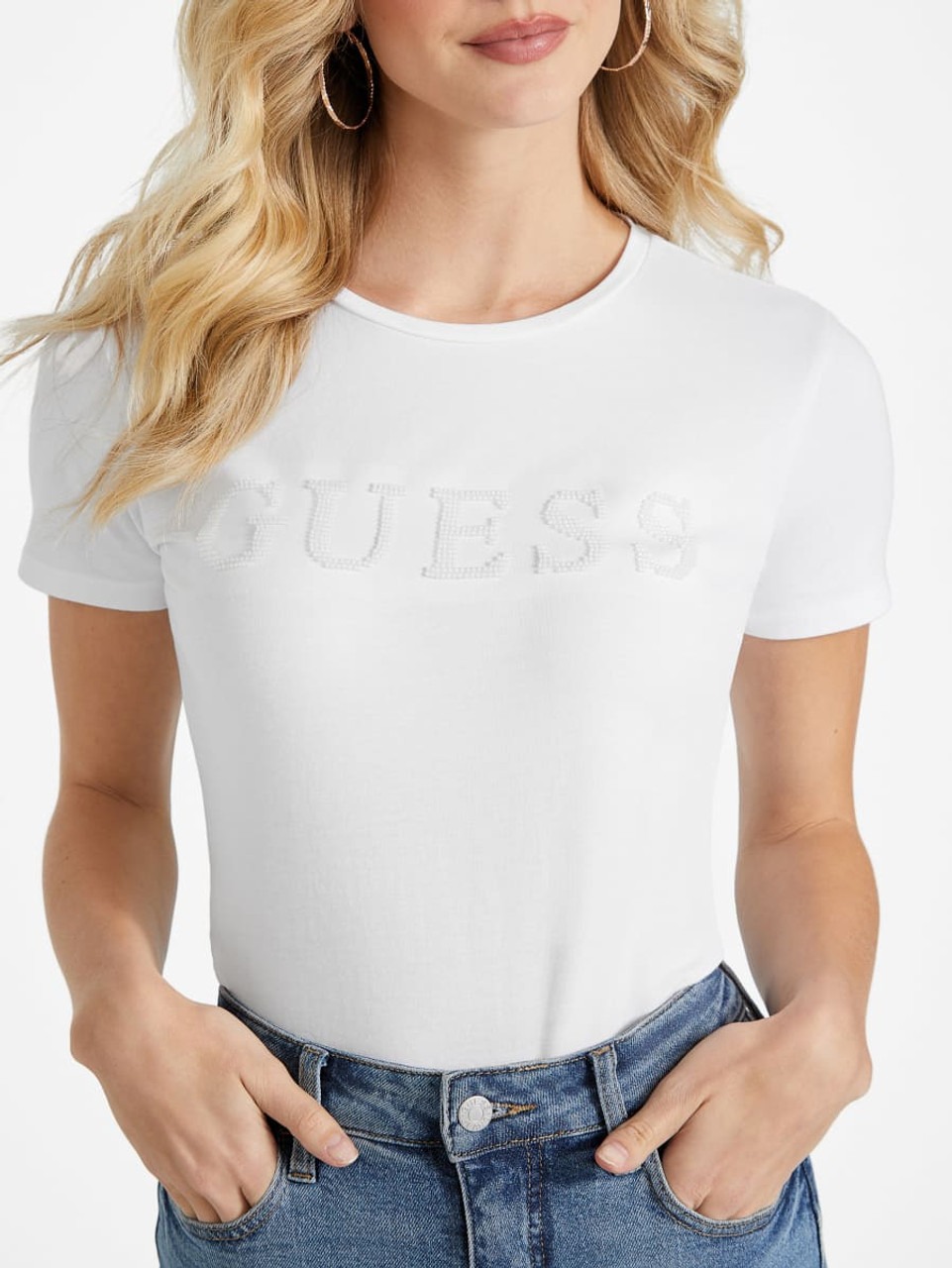 Guess dámské tričko Azure bílé s korálky Velikost: M