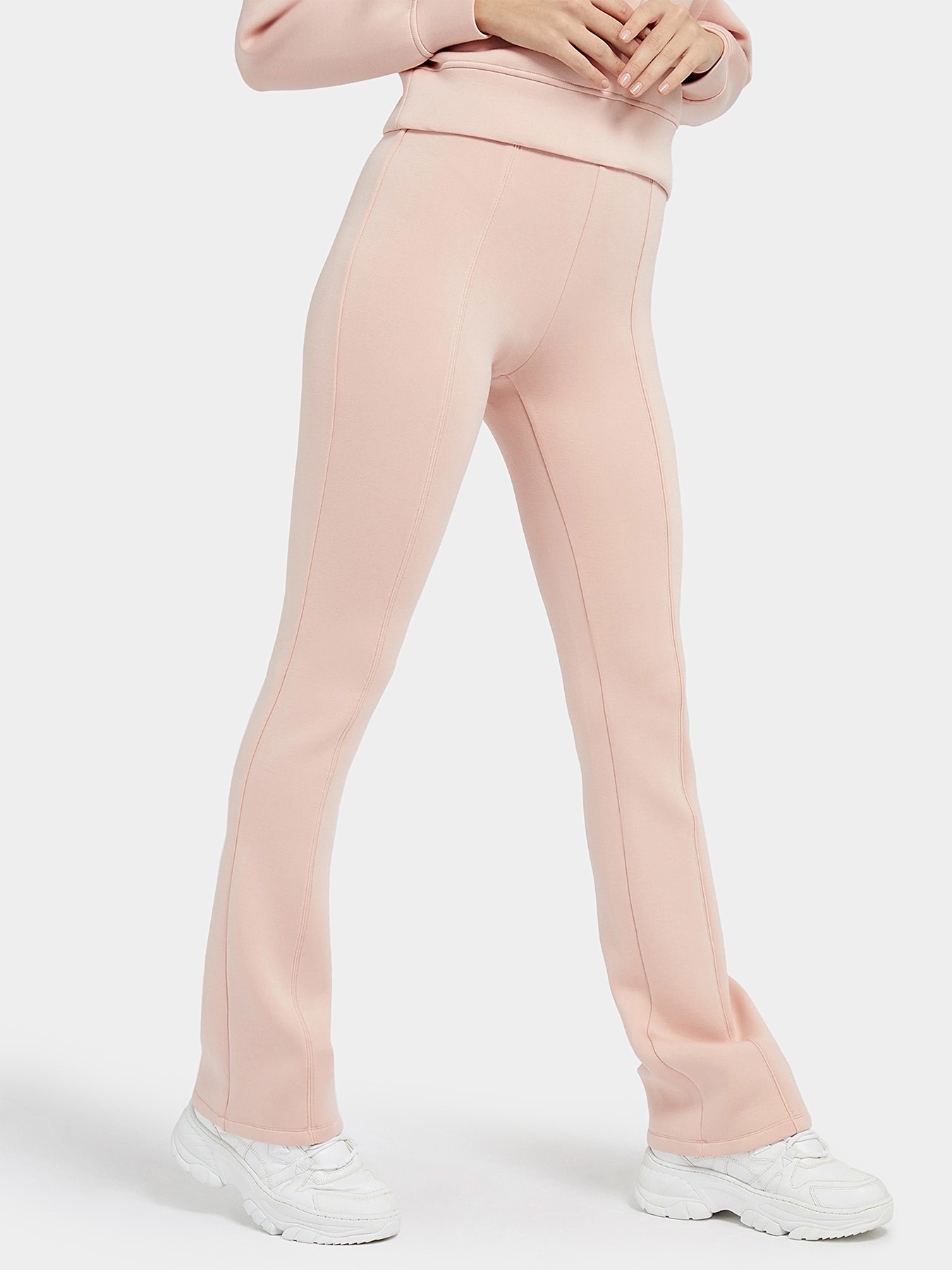 Guess dámské sportovní kalhoty Allie Scuba Wide růžové Velikost: S