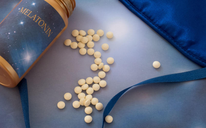 Jak ovlivňuje právní rámec užívání melatoninu