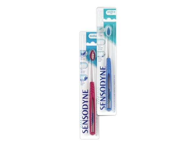 Sensodyne Sensitive zubní kartáček 1 ks