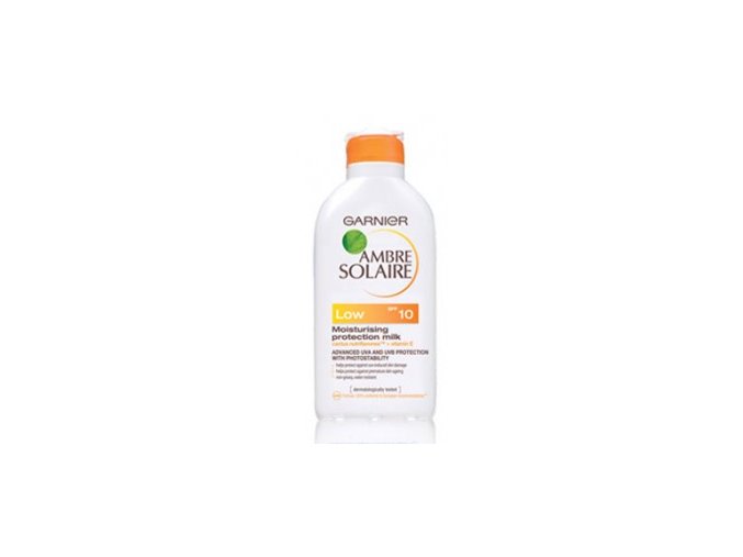 Garnier Opalovací mléko Low SPF 10 Ambre Solaire 200 ml